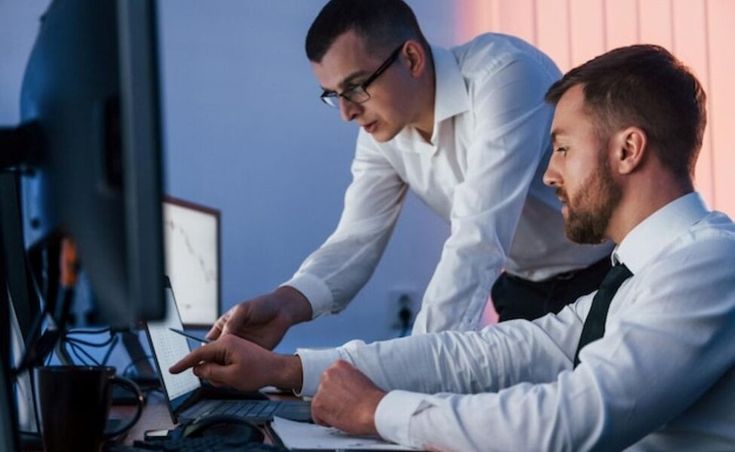 it support vs it helpdesk what’s the difference